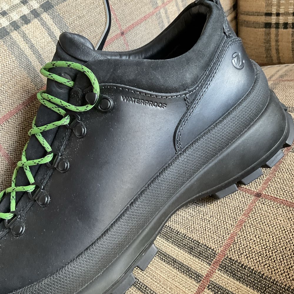 Ecco Track 30 Nowy model buty
