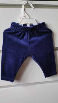 Spodnie chłopięce welurowe r 62 - 68