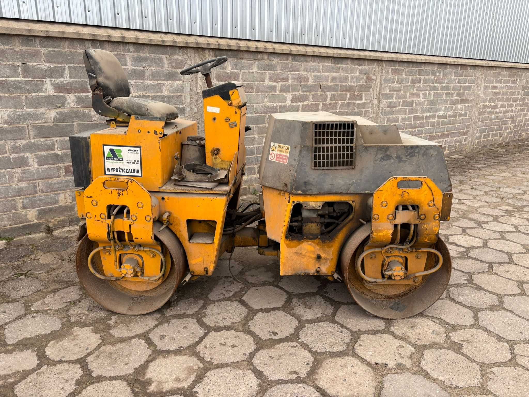 Walec Bomag BW120 AD-3 - uszkodzony. Deutz F2L1011F, POCLINE