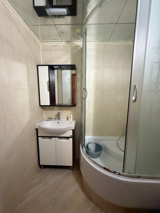 Сдам 3-комн.кв на Победе с мебелью и техникой