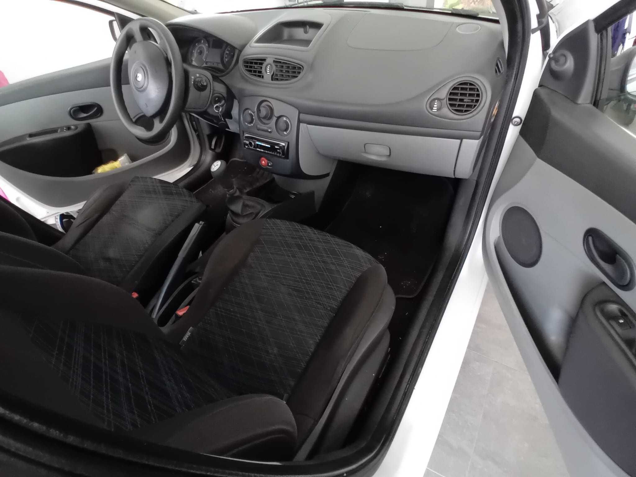 Renault Clio III 1.5 dCi (gasóleo)