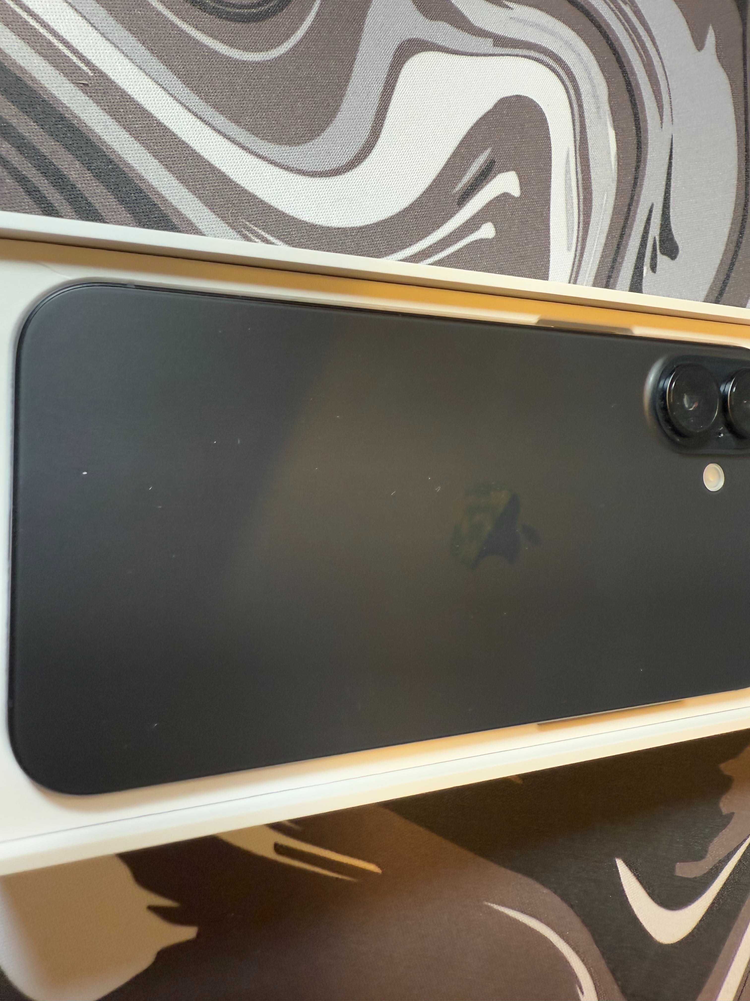 iPhone 16 plus 256gb *Novo*