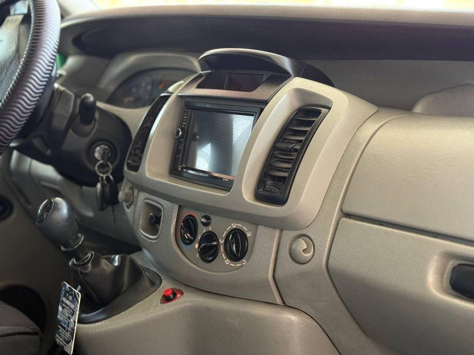 Opel vivaro після кап ремонту двигуна грузовий