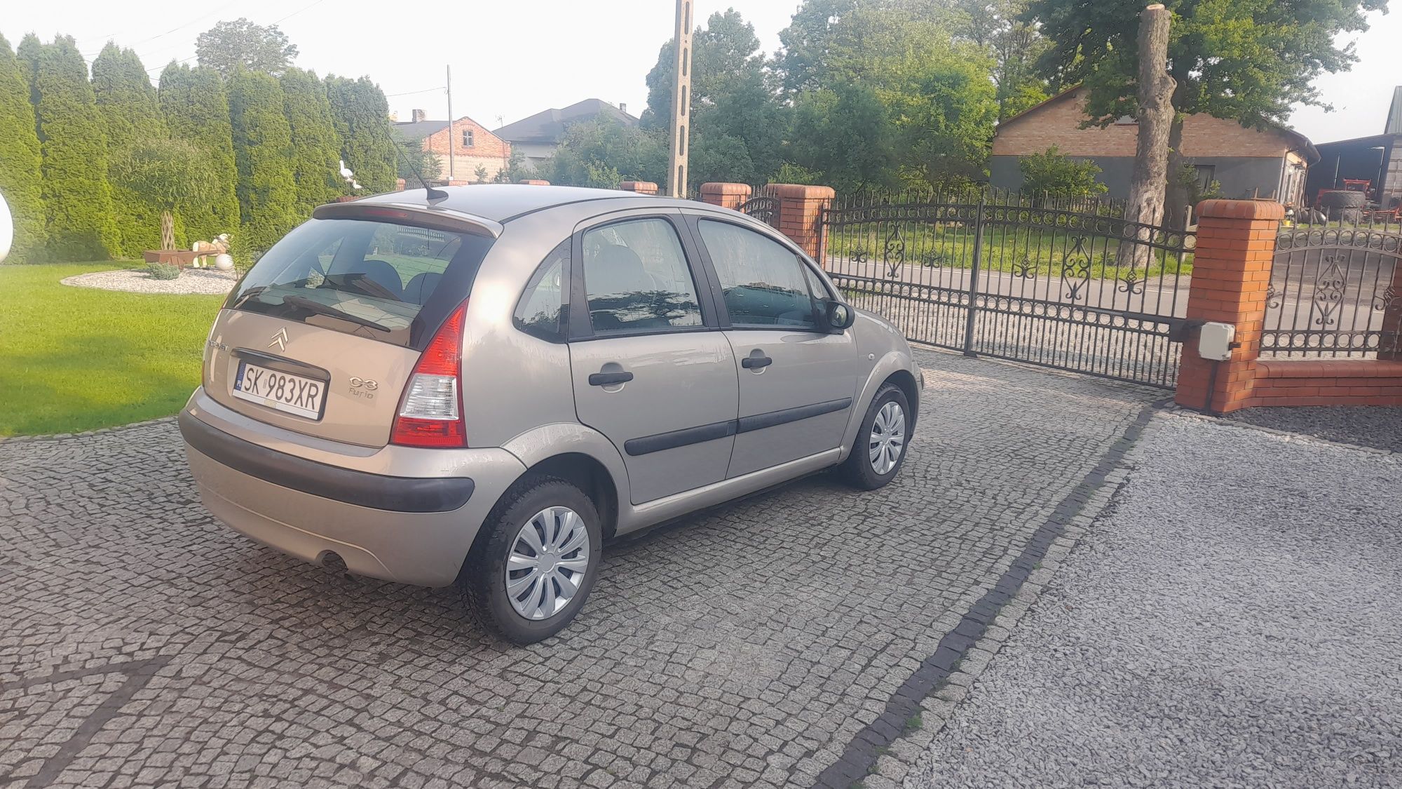 Citroen C3 1.1 benzyna