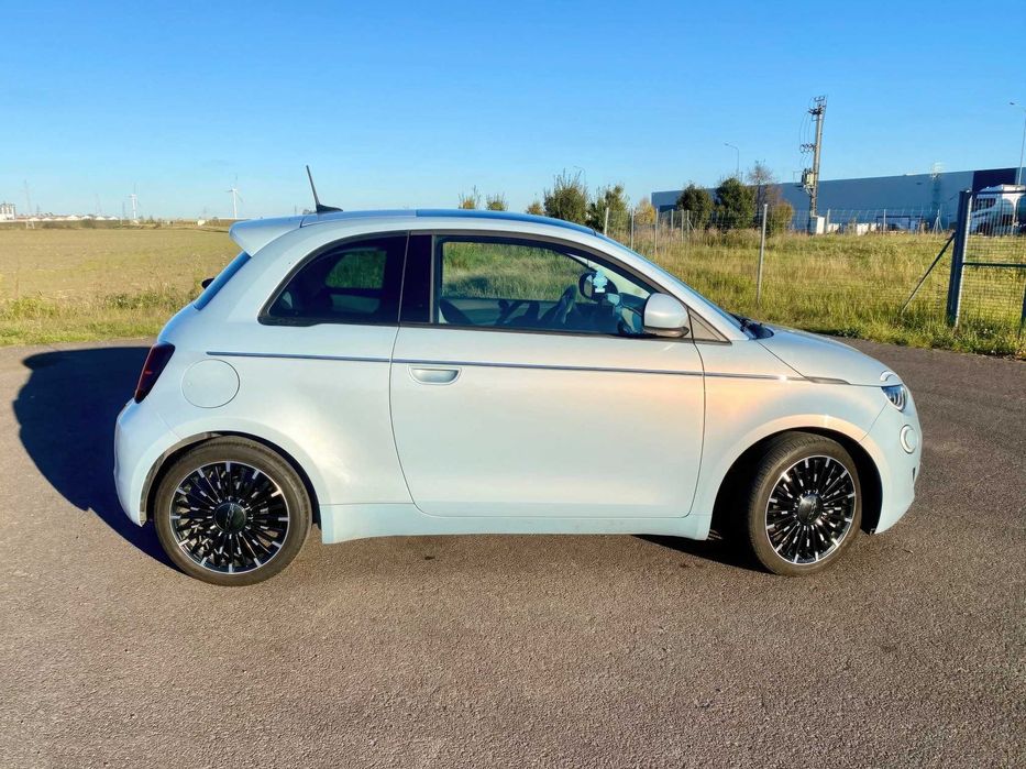 2021 Fiat 500e Icon