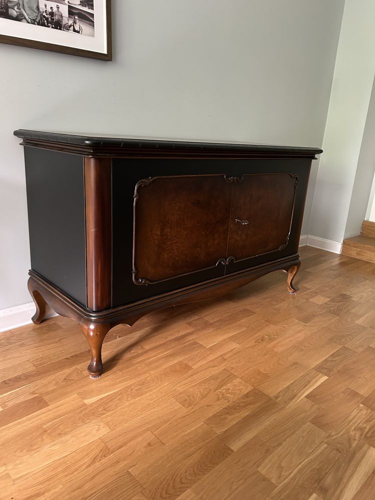 Komoda retro w dobrym stanie
