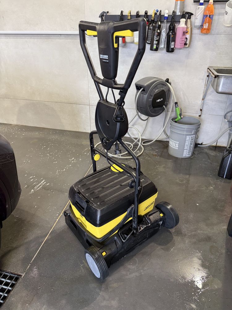 Szorowarka karcher BR 40/10c proffesional