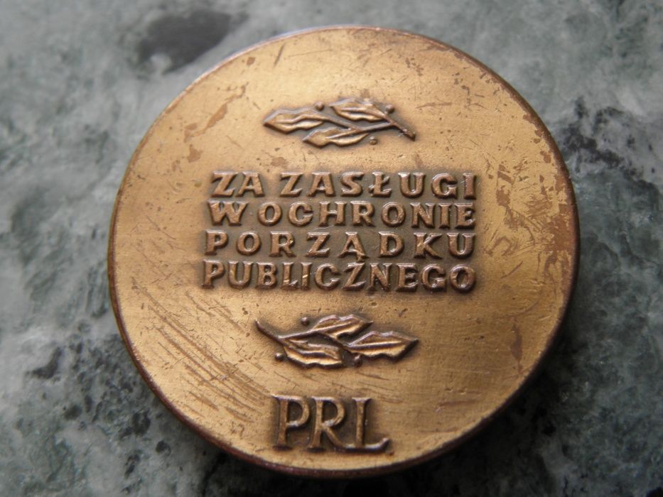 Medal z PRL z orłem