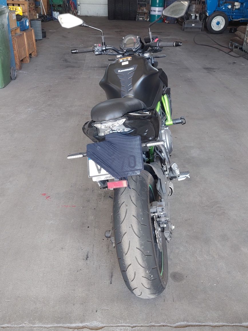 Mota Kawasaki Z650