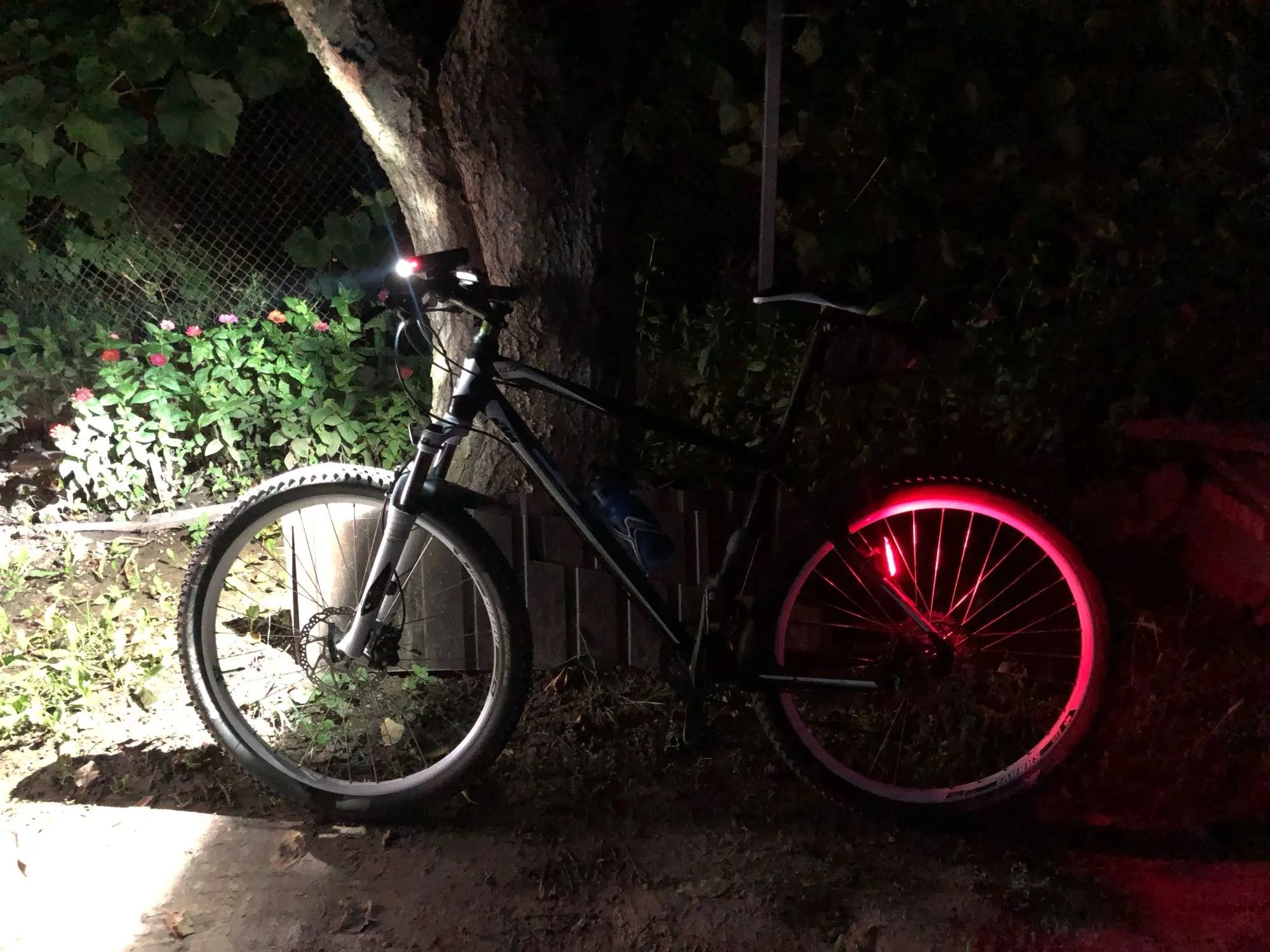 Топ! Велосипедный фонарь OFFBONDAGE HR3-1000 Люмен.
