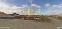 Lote de terreno com 920.07m²,  construcão até 425m²