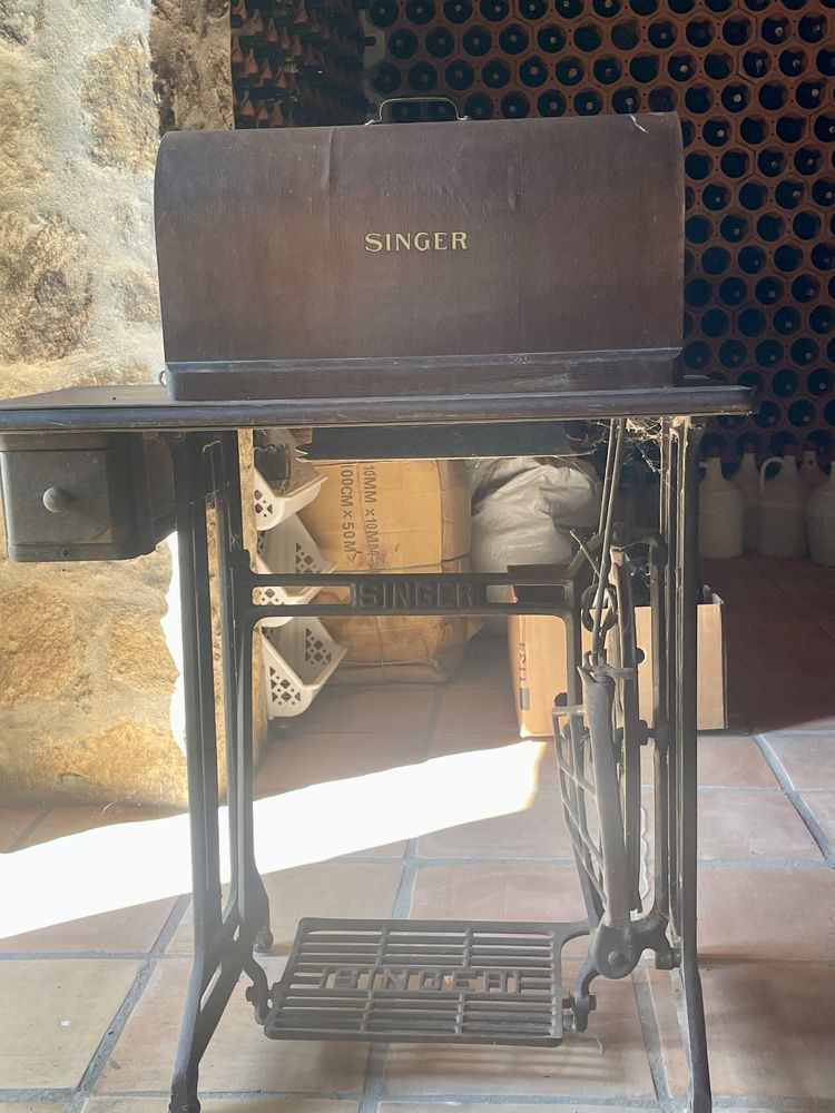 Maquina de costura Singer vintage