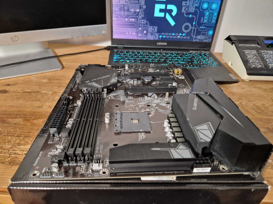 Płyta główna Gigabyte B550 GAMING X V2 AMD AM4 ATX (4345)