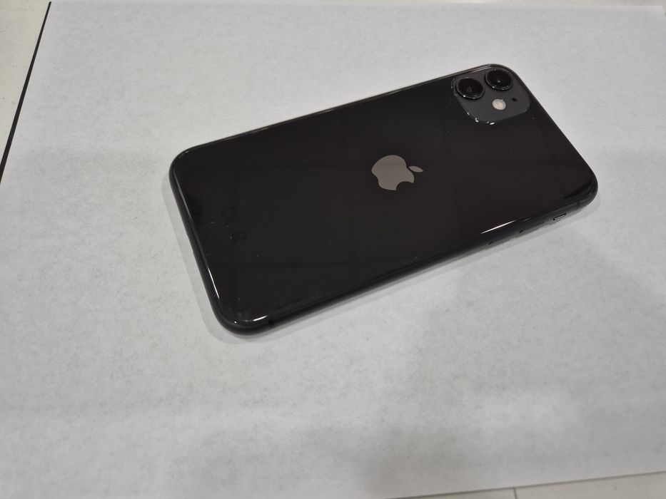 ZADBANY Telefon Apple Iphone 11 64GB Czarny DZIERŻONIÓW