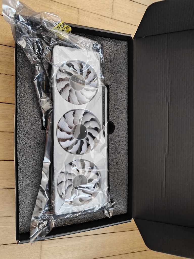 Відеокарта NVIDIA GeForce VISION 3080TI