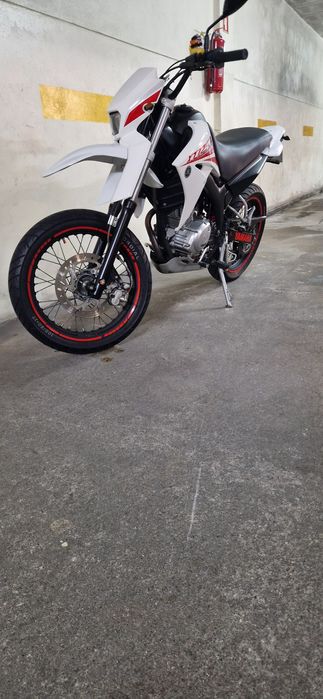 Yamanha xt125x bom estado