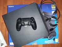 Konsola PlayStation 4 PS4 Pro + Pad + okablowanie + FIFA