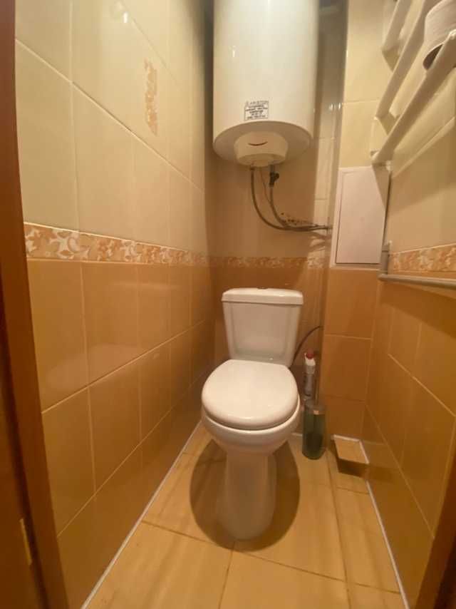 Продаж 3-х кімнатної квартири , вулиця Бориса Тена  , гарний стан.