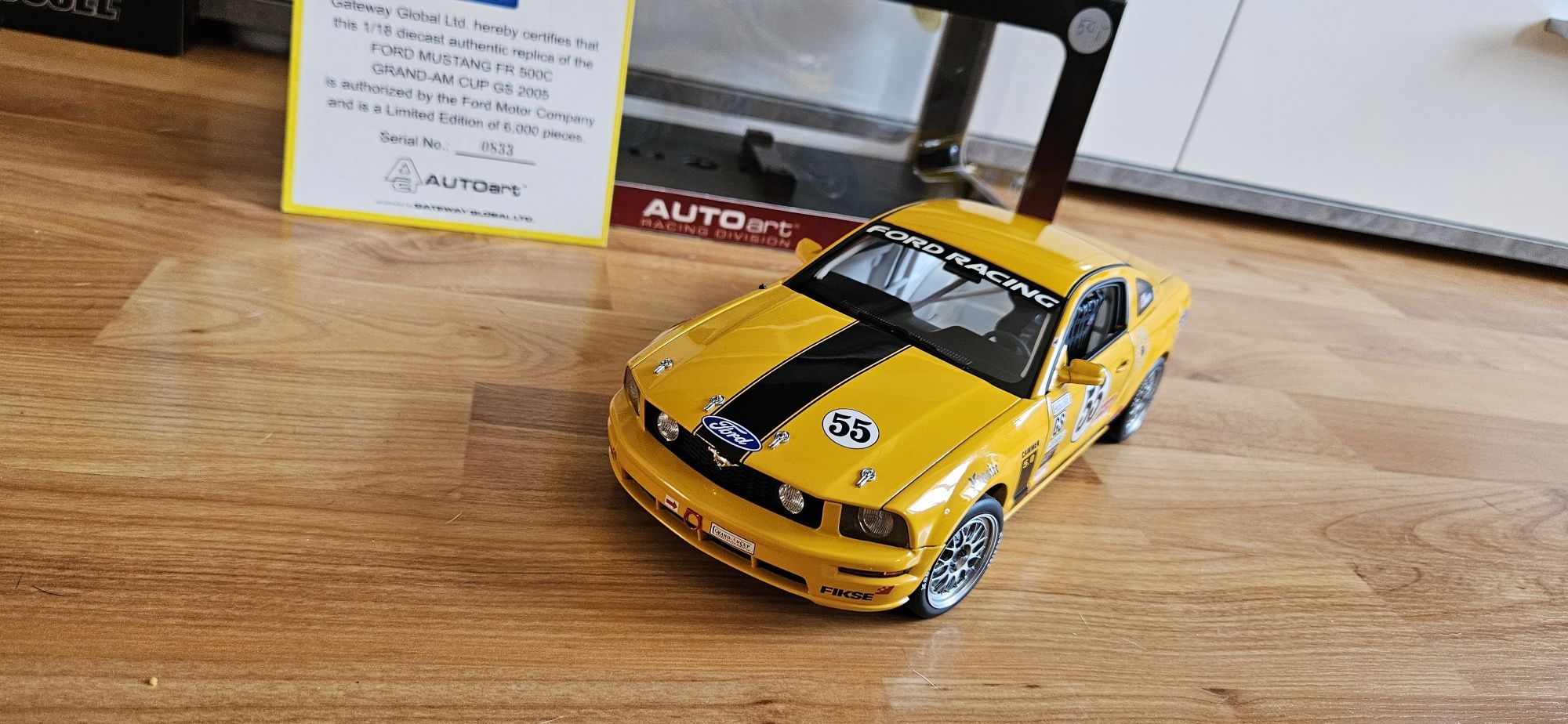 1:18 Autoart Ford Mustang FR 500C