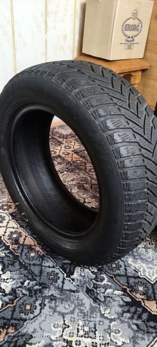 Продам 195/60R15  Dunlop два ската500грката