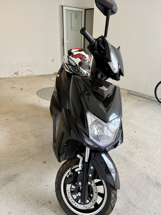 Mota Eletrica scooter