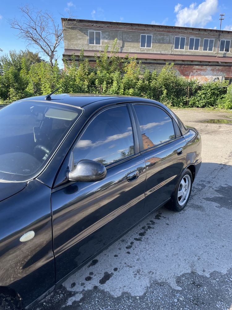 Daewoo lanos 1.5 авто