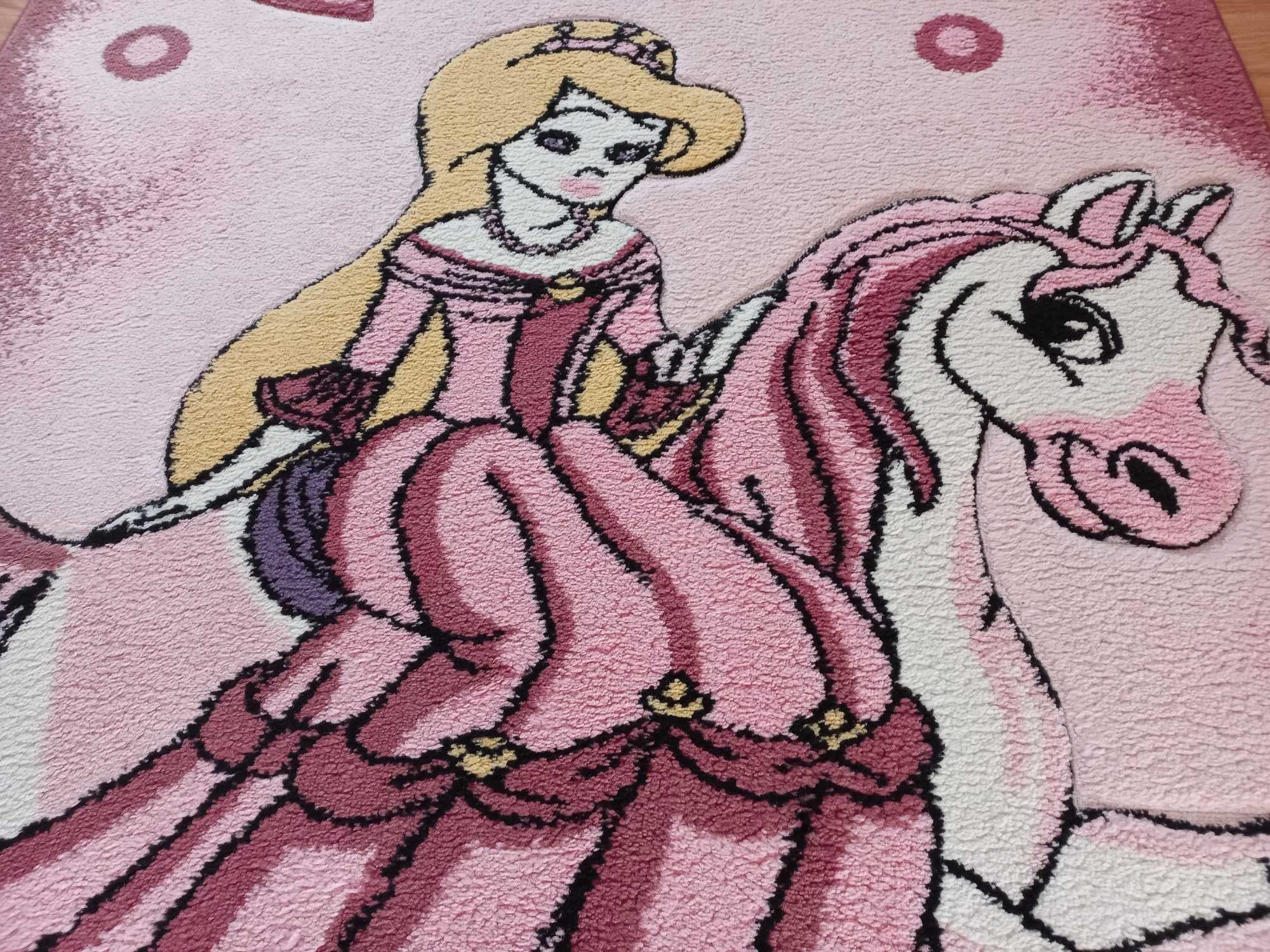 Dywan dziecięcy z księżniczką 120x170