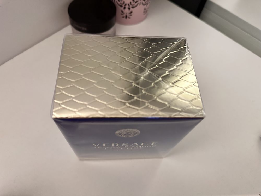 Versace yellow diamond 90ml