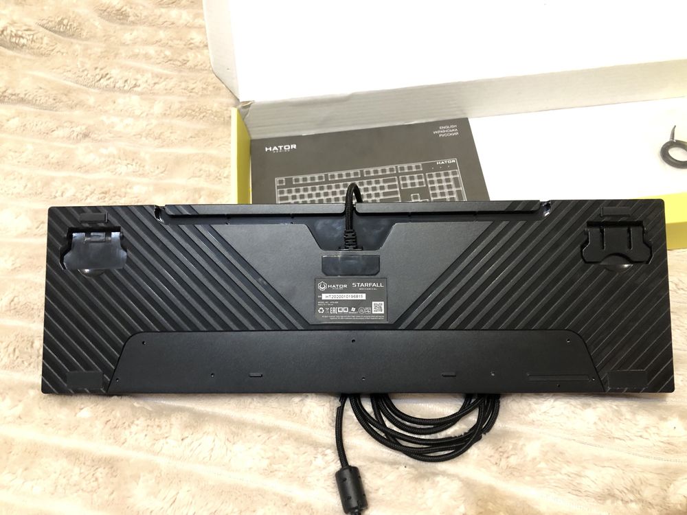 Продам механічну клавіатуру Hator Starfall Outemu Blue