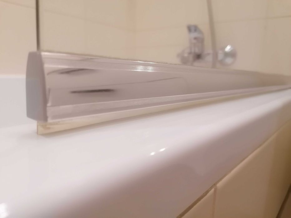 Szyba prysznicowa parawan prysznicowy nawannowy ruchomy