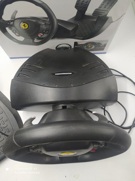 Kierownicą PS4 Thrustmaster T80 Ferrari