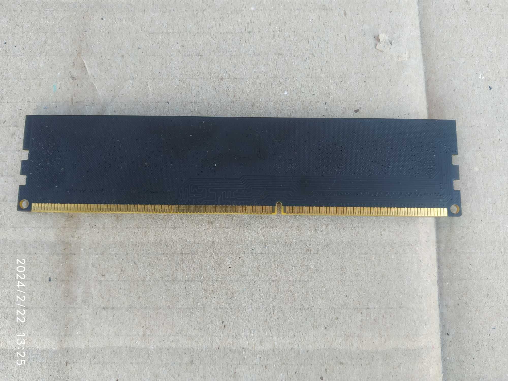 ОЗУ DDR3 TEAMGROUP планки по 4 гіга 3шт
