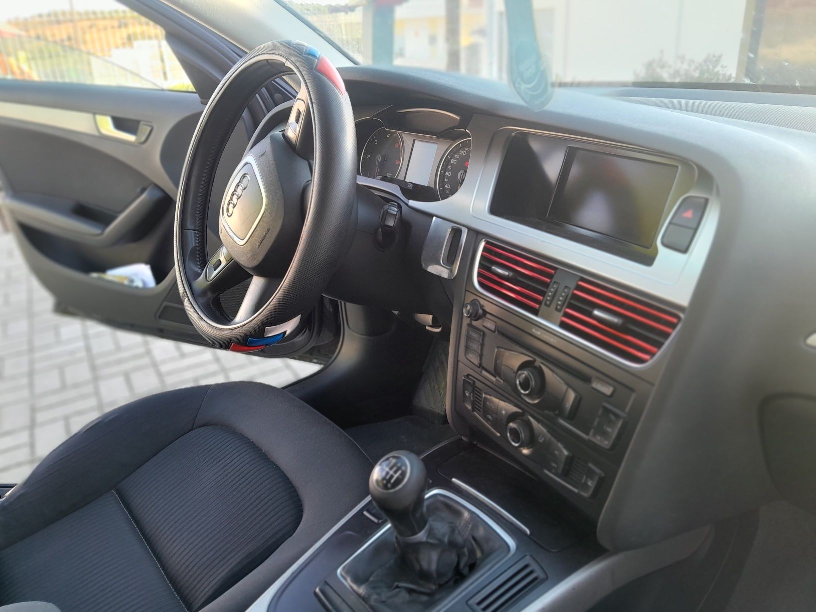 Audi a4 b8 2.0 143cv
