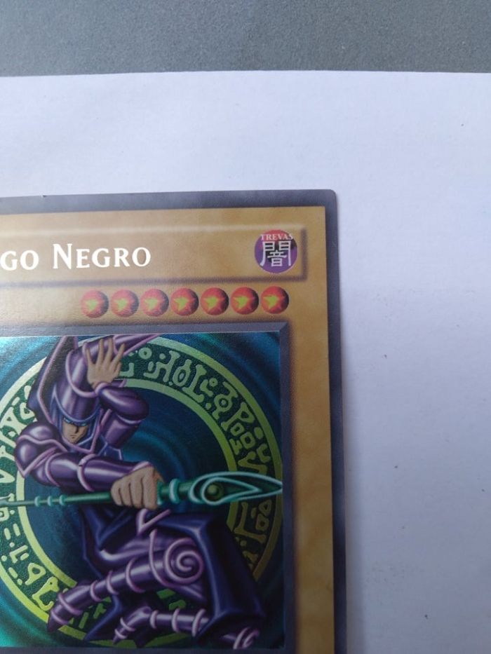 Yugioh Mago Negro Ultra Raro 1st Edição SDY-006 (Versão em Português)