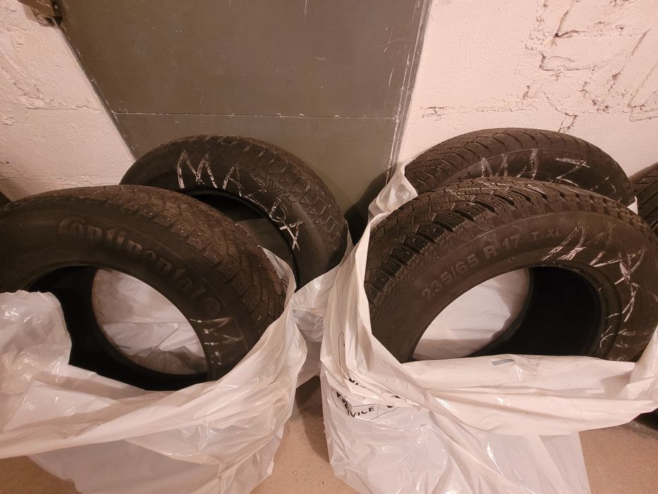 Zestaw opon 235/65 R 17 Letnie I Zimowe (10sztuk)