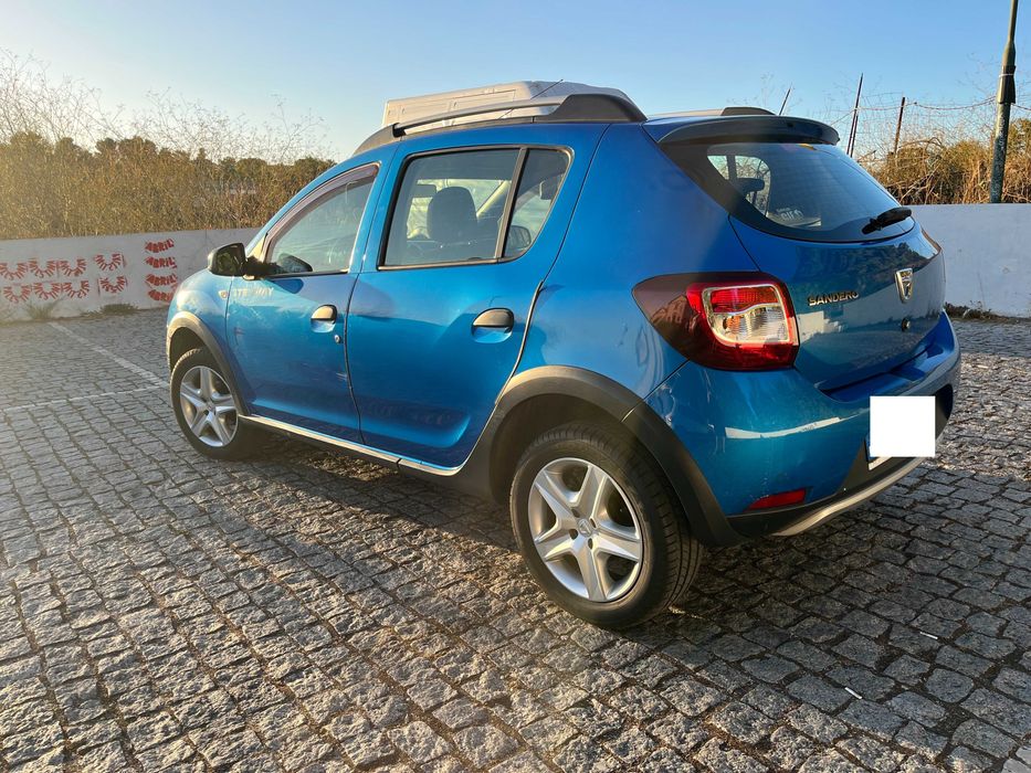 DACIA SANDERO Stepway poucos Kms