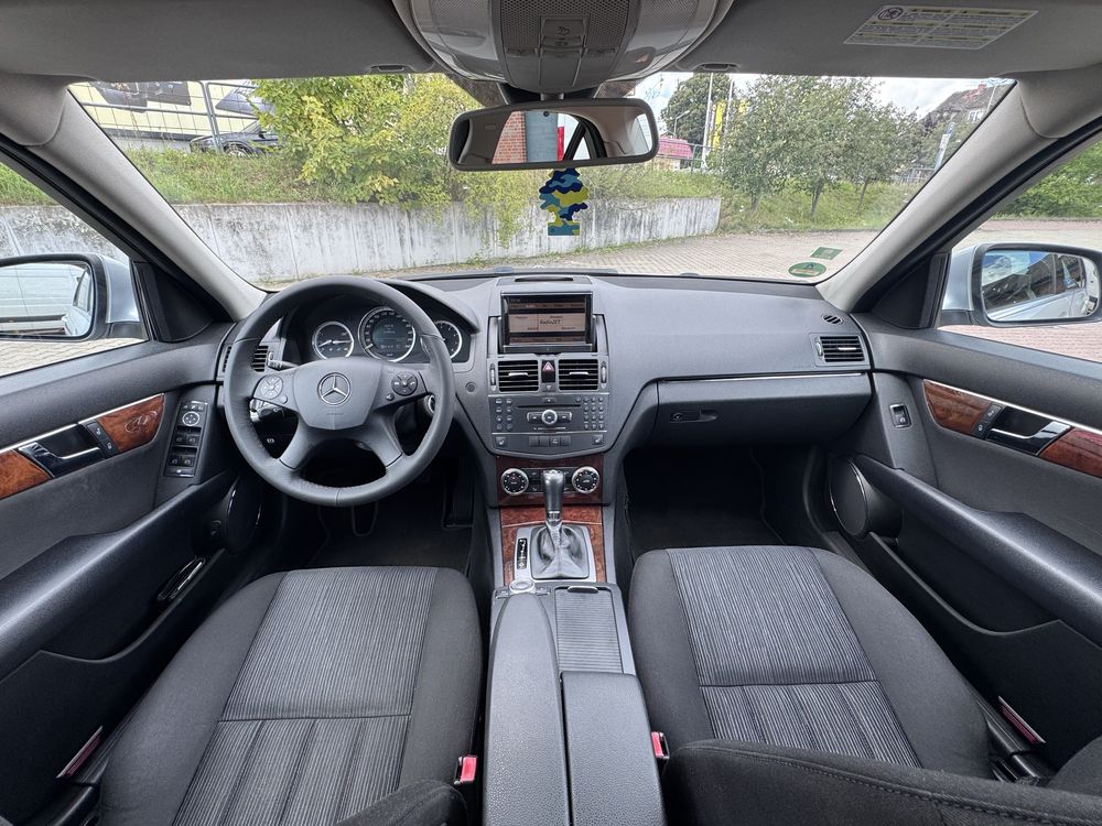 Mercedes C 200 Kompressor / Bi-Xenon / Navi / Automat / 184 KM / PL
