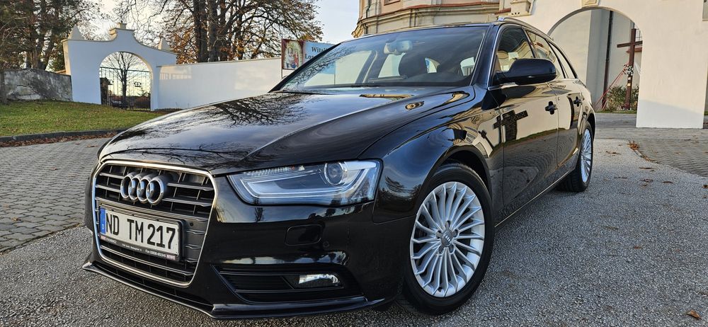 AUDI A4 B8 LIFT 2012 R 2.0 TDI 140 KM.Ledy.Navi.Tablet.Pdc.Raty.Niemcy