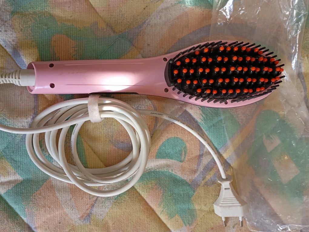 15€ escova  alisamento de cabelo entrego em Rio tinto ou envio CTT