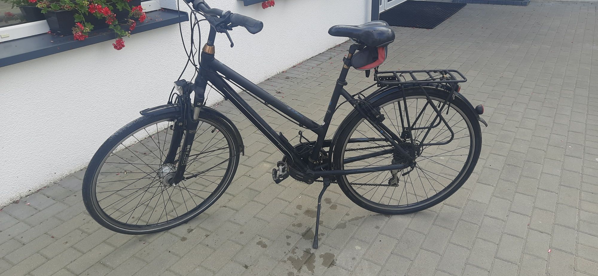 Rower damka gudereit  28 " miejski trekingowy