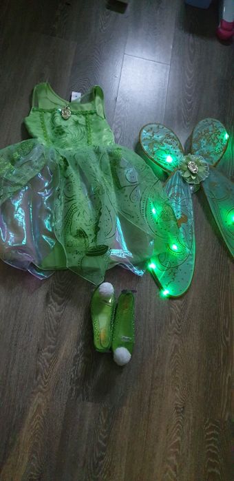 Костюм Дінь-Дінь, Діснеївський магазин.