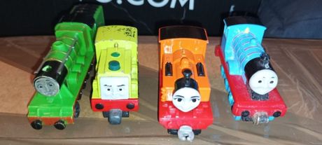 zestaw modeli 4 lokomotyw z bajki Tomek i Przyjaciele