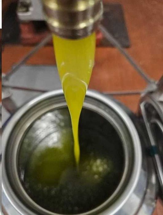 Prawdziwa oliwa z oliwek 1 litr , sycylijska, zapisy na listopad