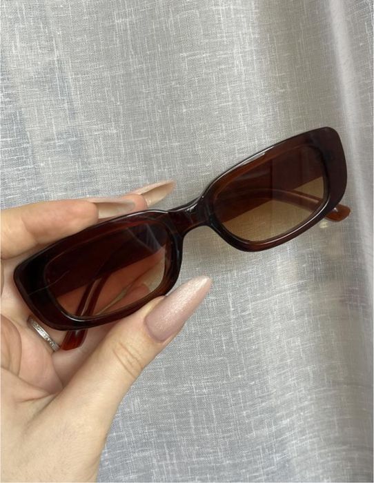 Трендові сонцезахисні окуляри