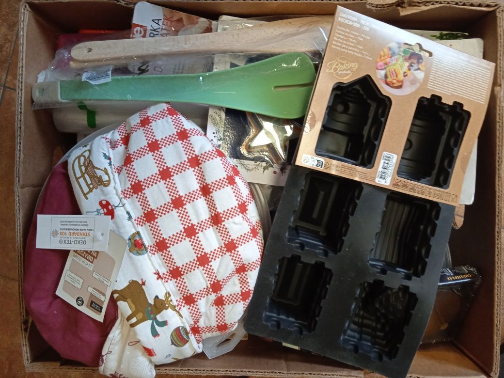 Box mix rzeczy domowych, kuchennych ok. 40 szt.