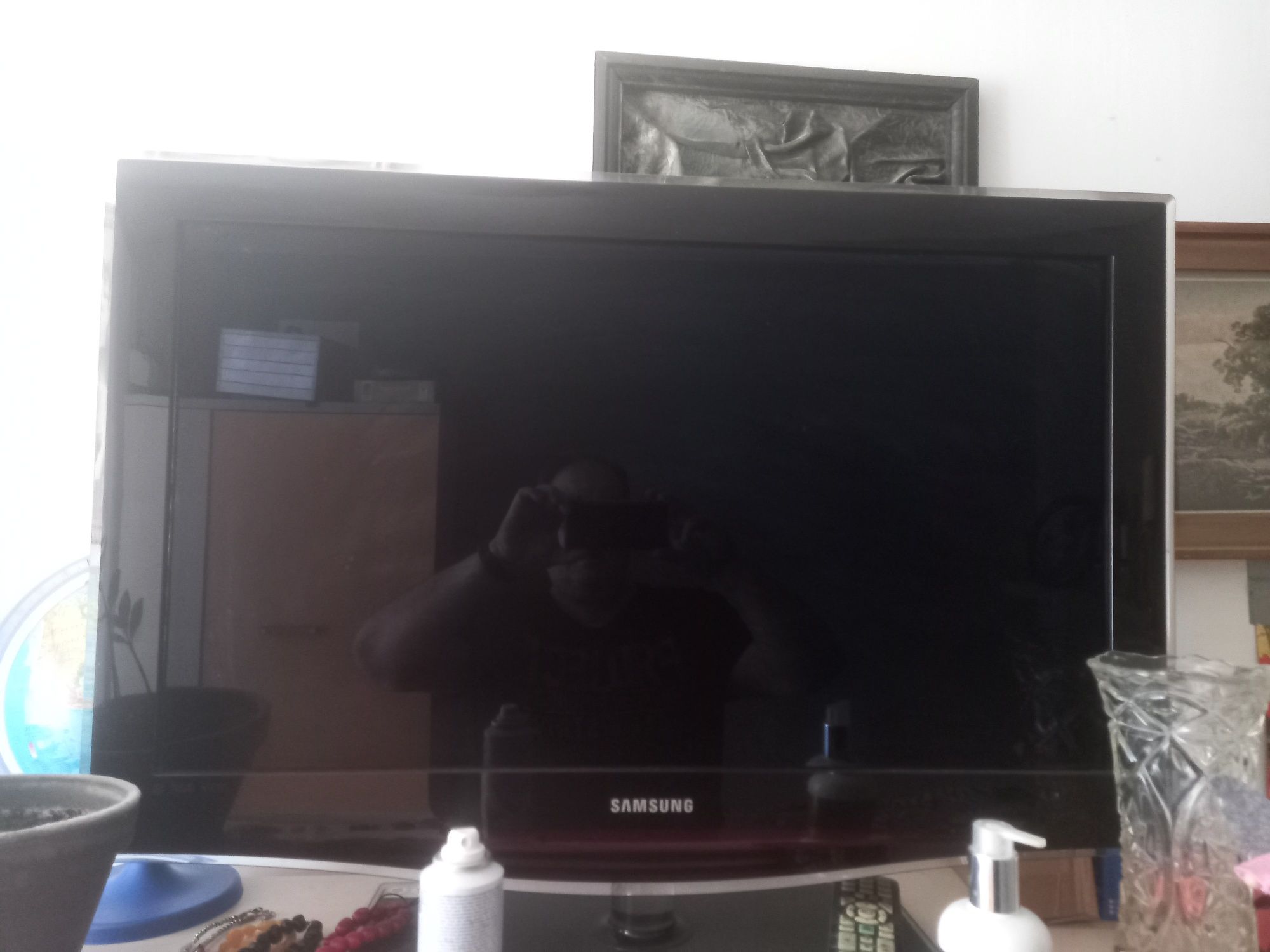 Samsung czarna obudowa.