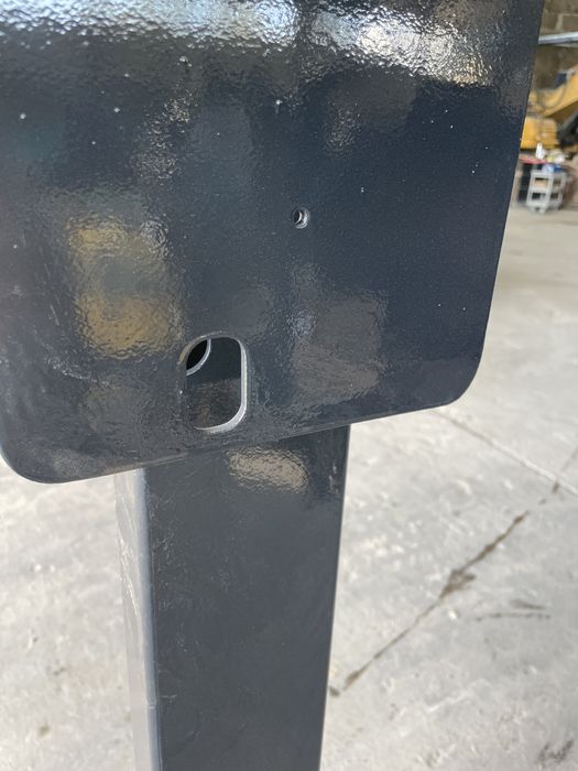 Pedestal carregador eletrico