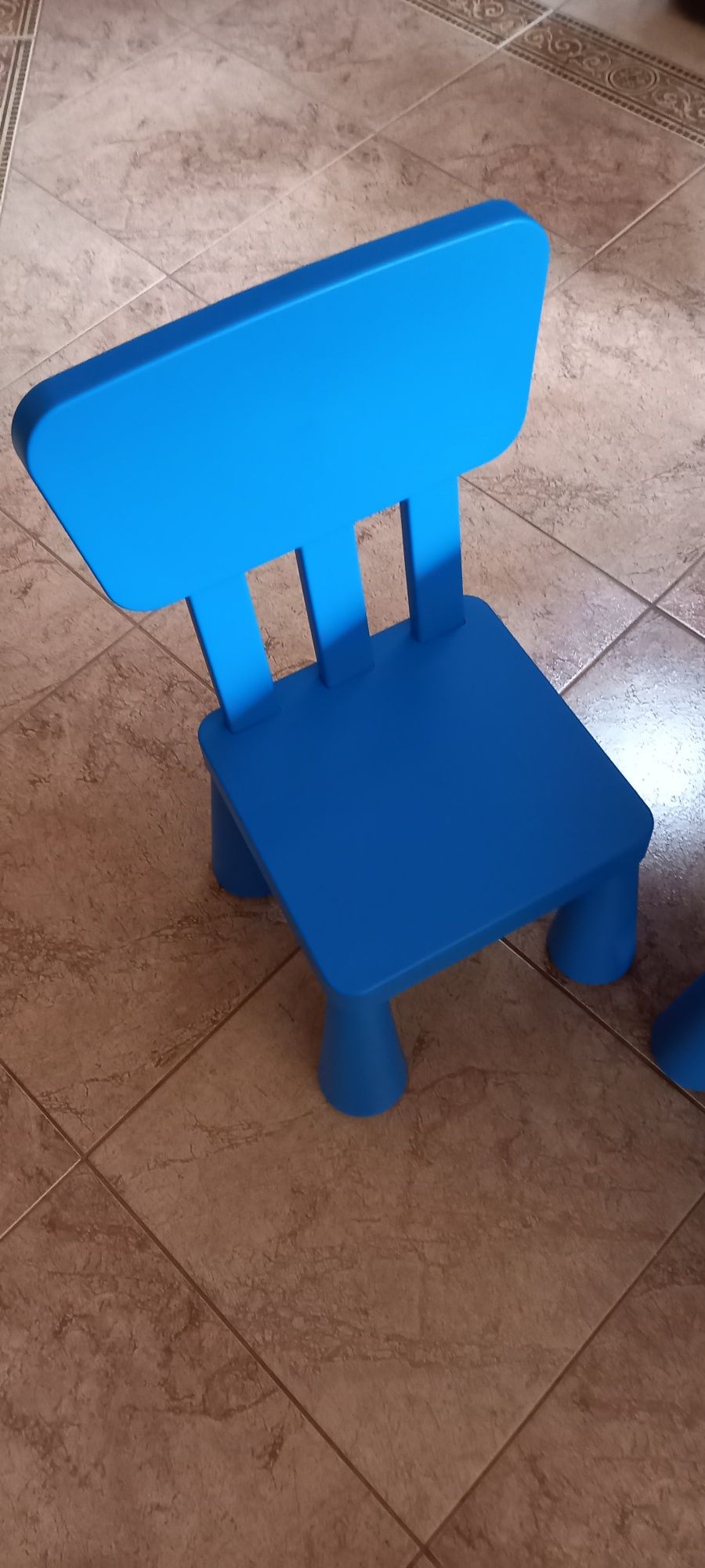 Stolik i krzesełka dla dzieci IKEA