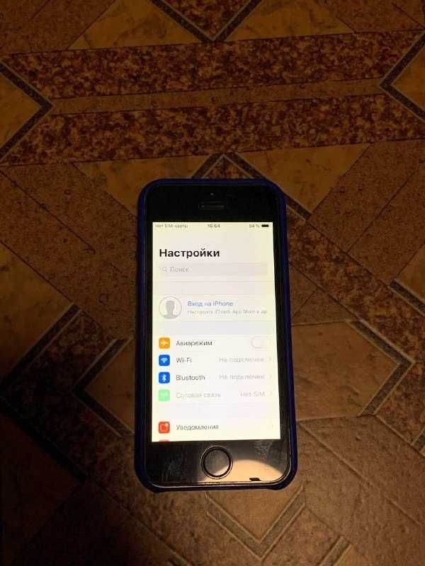 Iphone 5s 16gb без зарядки