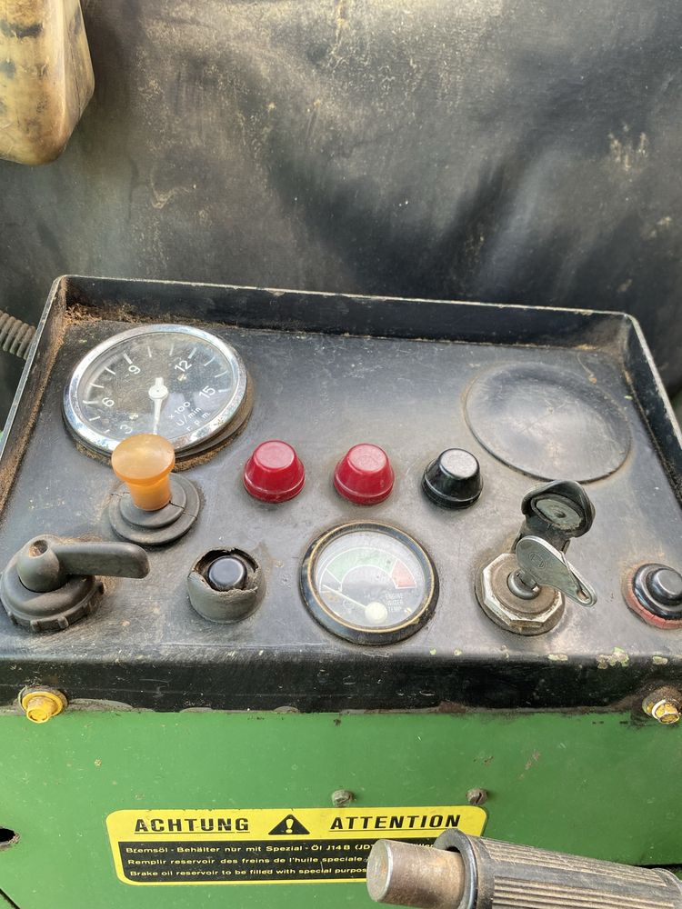 ПРОДАЄТЬСЯ John Deere 952 зі січкарнею
